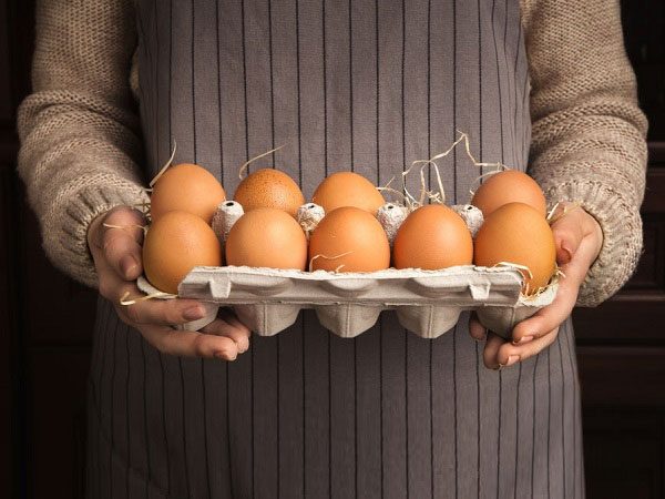 شستن تخم مرغ و ضدعفونی کردن آن چگونه و چه زمانی؟