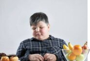 چند توصیه برای مهار چاقی کودکان