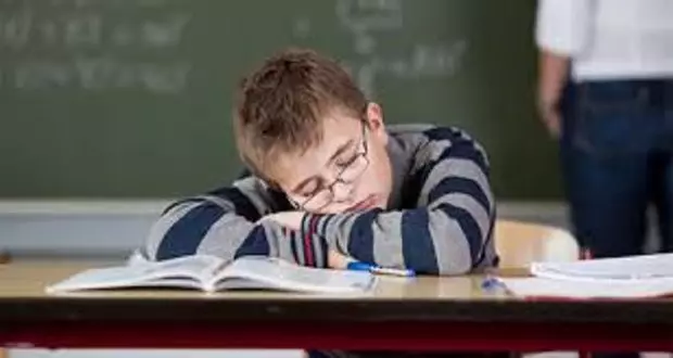 ارتباط خواب نوجوانی و مصرف قند در مدرسه