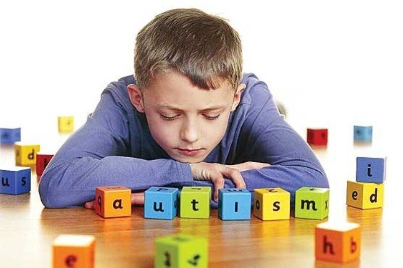 تشخیص علائم اوتیسم کاملا بالینی است