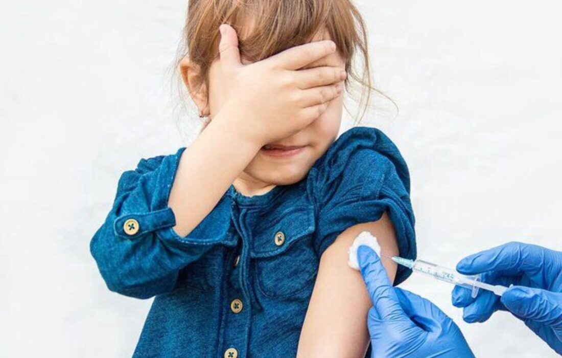 والدین واکسن کودکان را جدی بگیرند