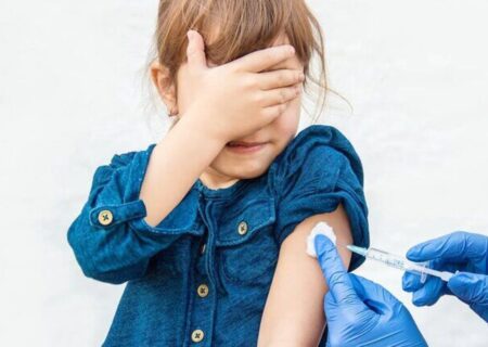 هنگ کنگ به کودکان ۳ ساله واکسن کرونا تزریق می‌ کند