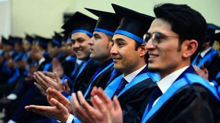 ۴۲ درصد بیکاران کشور دارای تحصیلات دانشگاهی هستند