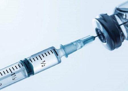 سازمان جهانی بهداشت عرضه واکسن کرونای هند را تعلیق کرد
