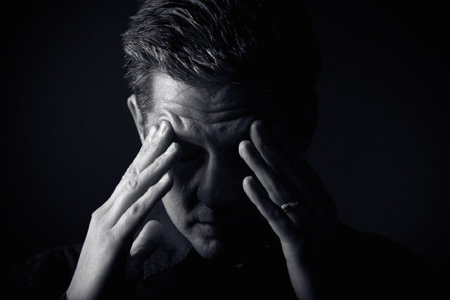 نشانه‌ های مهم افسردگی در مردان چیست؟