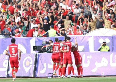  یحیی با تعویض طلایی رویای قهرمانی استقلال را کمرنگ کرد