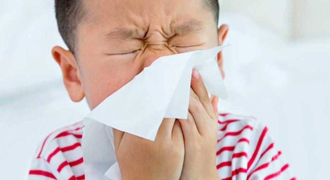 علت آبریزش بینی در فصل سرما چیست؟