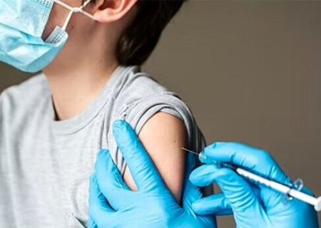 واکسیناسیون احتمال ابتلای کودکان به کووید را کاهش می‌دهد