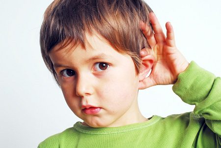 بلاهایی که عفونت گوش سر کودک می‌آورد