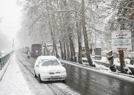 سرمای هوای تهران ادامه دارد