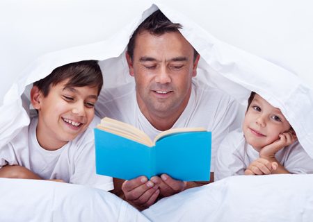 دلایلی که می‌گویند هر شب برای فرزندتان کتاب قصه بخوانید