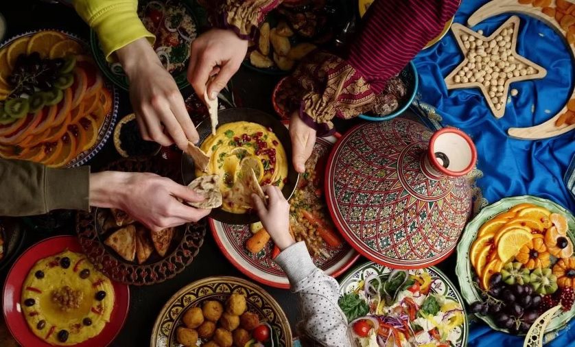 تغذیه در تعطیلات نوروزی چگونه باشد/ فعالیت بدنی را ترک نکنید