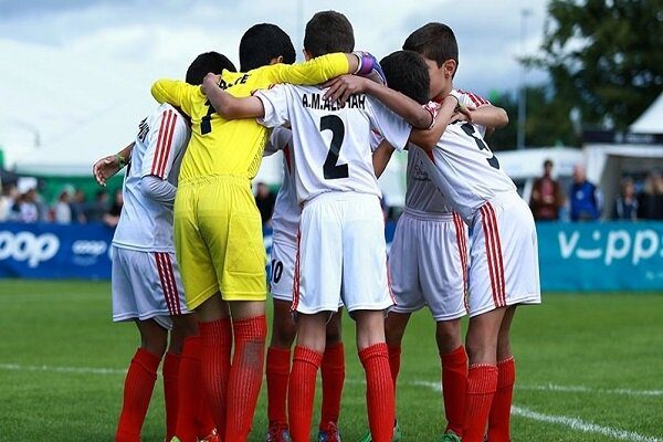 رحیم‌پور: وضعیت تیم‌های پایه اسفبار است/ بازیکنان پولی معضل اصلی