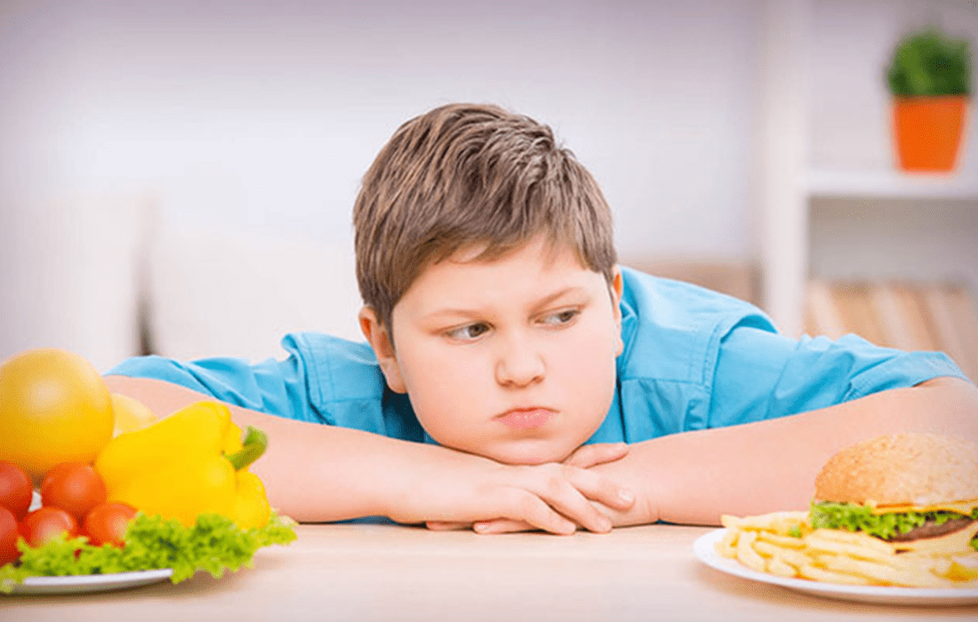 توصیه‌های تغذیه‌ای برای کودکان در معرض اضافه وزن و چاقی