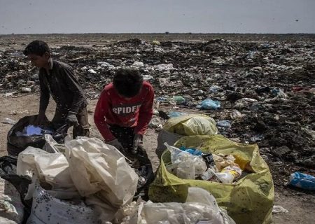 معضل جهانی به نام کودکان کار/ تفاوت کودک خیابان با کودک در خیابان