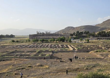 افزودن محل اسکان پادشاهان هخامنشی به مسیر بازدید تخت جمشید