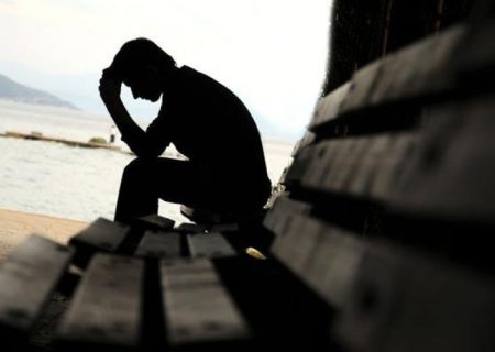 آشنایی با گوشه گیری و انزوا طلبی