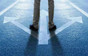 آدرس دادن در زبان انگلیسی | آموزش کامل قدم‌به‌قدم همراه با کلیدواژه‌ها و ترجمه