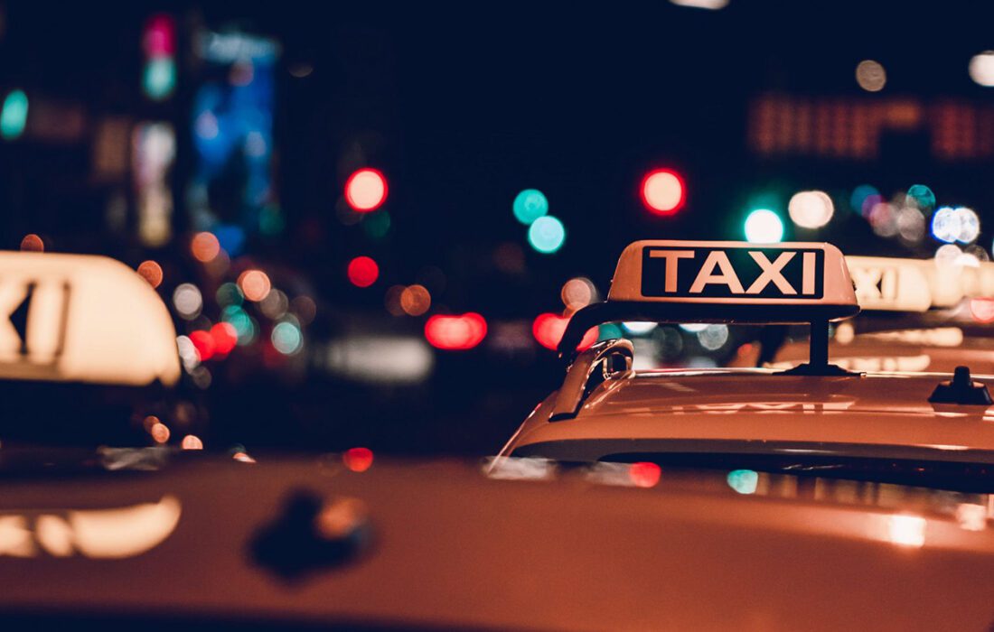 کلیدواژههای تاکسی و حملونقل عمومی در زبان انگلیسی با دکتر محمد مقدمفر